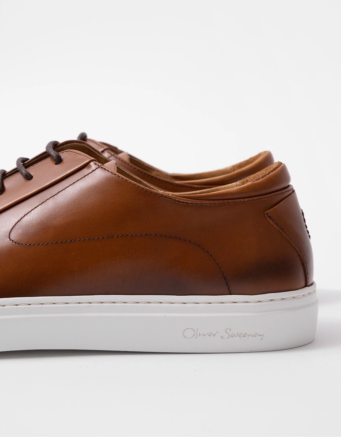 Sirolo Mens Calf Leather Lightweight Trainers - Tan