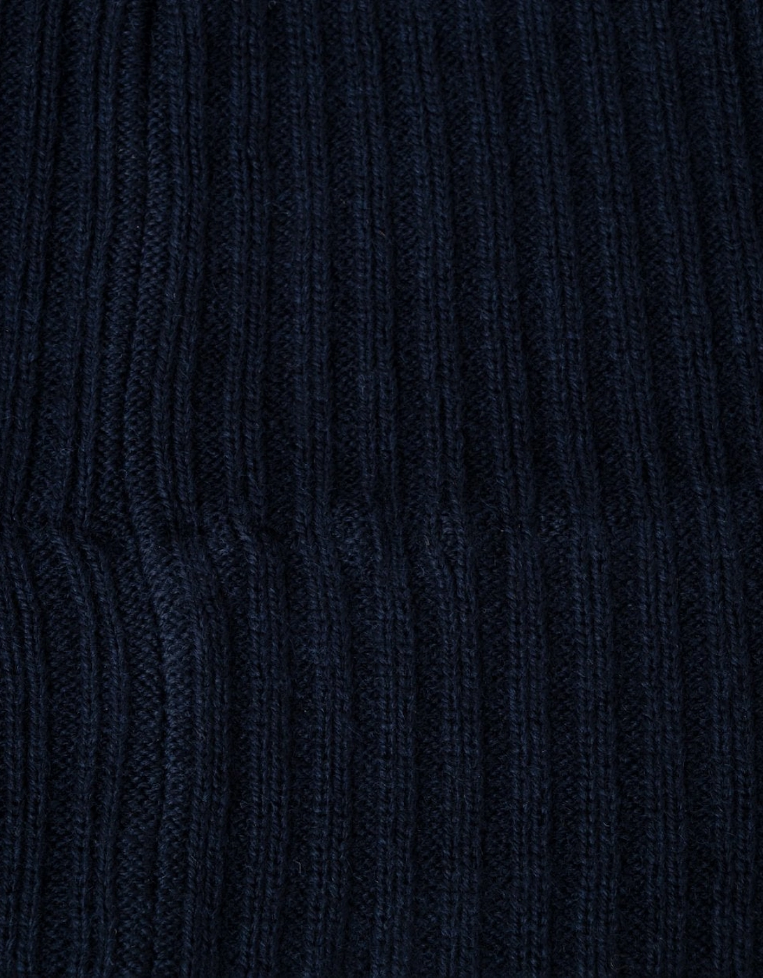 Lyle & Scott Knitted Ribbed Beanie - Z271 Dark Navy