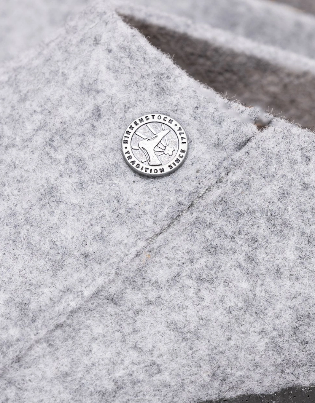 Birkenstock Zermatt Standard Wool Felt Unisex Clogs - Light Gray