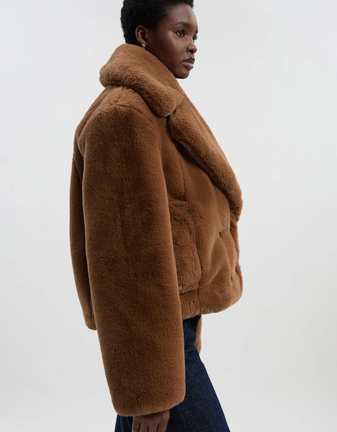 Faux Fur Buttoned Short Coat